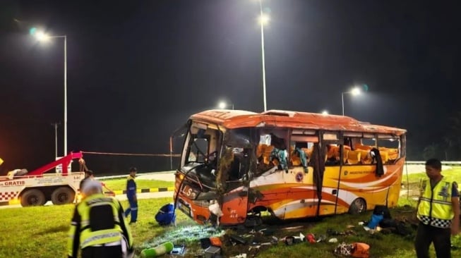 Masih Buron, Sopir Bus ALS Kecelakaan di Tol Padang-Sicincin Resmi Tersangka!