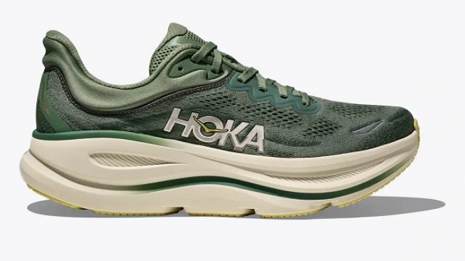 5 Sepatu Jalan Senyaman Hoka Bondi Versi Lebih Murah