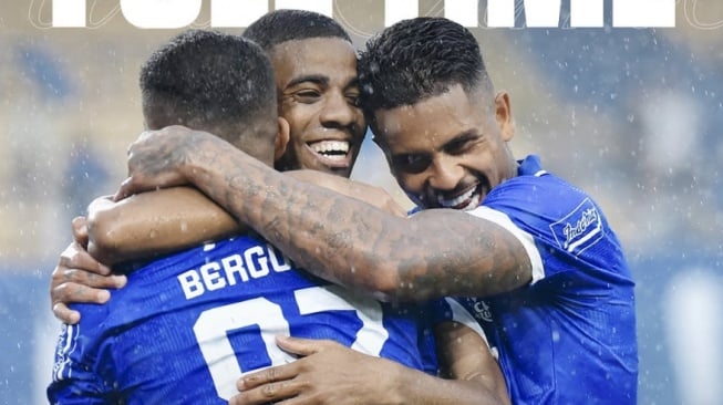 Drama 101 Menit vs Persebaya, Persib Bandung Tetap Perkasa Diterjang Badai