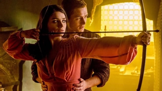 Film Robin Hood yang dibintangi Taron Egerton dan Jamie Foxx akan tayang Jumat (12/9/2025) malam ini pukul 21.00 WIB di Trans TV. [YouTube]