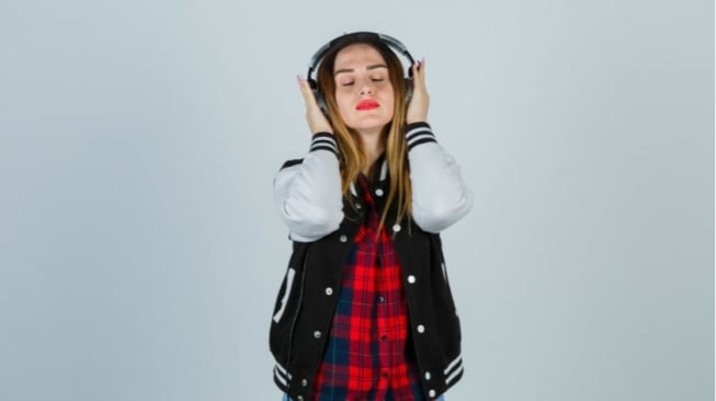 Playlist Mellow yang Bikin Tenang Meski Lagi Enggak Sedih