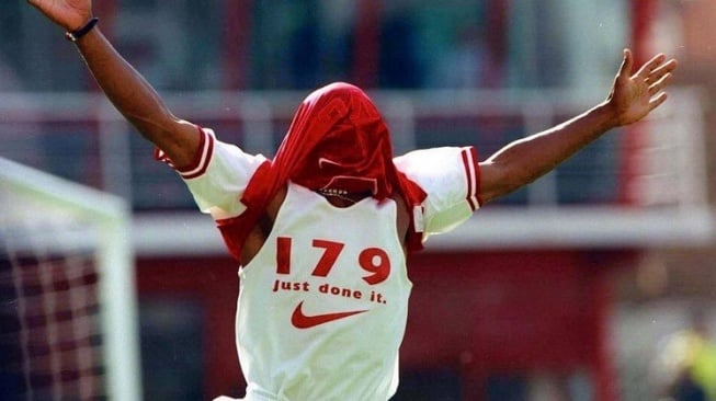 On This Day: Momen Epic Ian Wright Pecahkan Rekor Gol Arsenal Tapi Salah Hitung