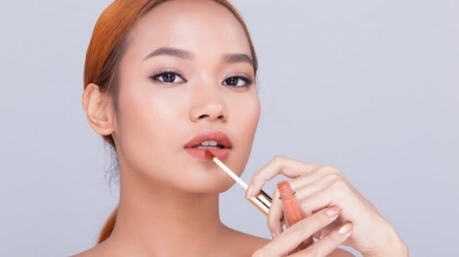 Cari Serum Pencerah Bibir? Ini 6 Rekomendasi Terbaik, Harga Mulai Rp40 Ribuan