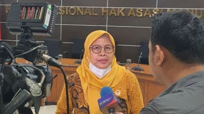 Wakil Ketua LPSK Sri Suparyati. Terkait pembentuk tim pencari fakta yang dilakukan 6 LNHAM, Sri menyampaikan ada beberapa misi yang diemban. [ANTARA/HO-LPSK RI]