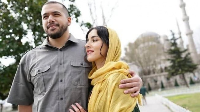 Silsilah Ahmad Assegaf, Dikabarkan Digugat Cerai Tasya Farasya