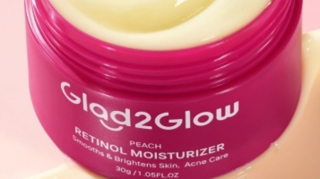 Glad2glow Retinol Moisturizer Peach. [Shopee]