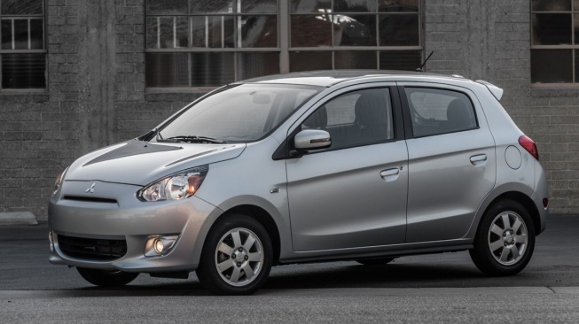 Mitsubishi Mirage generasi awal buatan tahun 2012-an. (Drive Place)