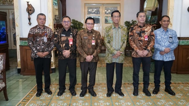 Sambangi DIY, Kemendagri Dorong Pemda Optimalkan Siskamling dan Pastikan Situasi Kamtibmas Aman