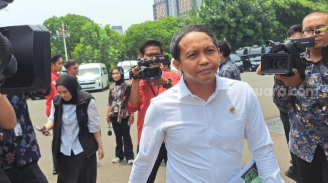 Menteri Kehutanan Raja Juli Antoni. (Suara.com/Novian)