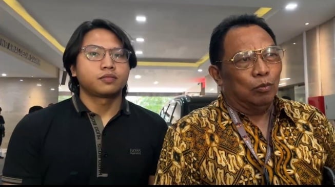 Pemeriksaan Resbobb Soal Kasus Fitnah Azizah Salsha Mendadak Dihentikan, Pengacara Ungkap Alasan Ini