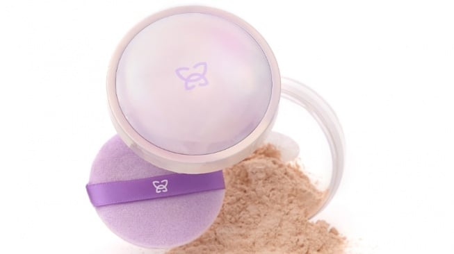 MOP (Mother of Pearl) Microblur Translucent Loose Powder (Sociolla)