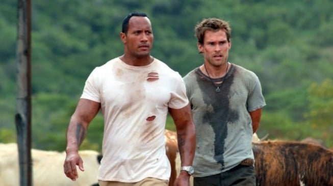 Film The Rundown yang dibintangi Dwayne Johnson dan Seann William Scott akan tayang Selasa (16/9/2025) malam ini pukul 21.00 WIB di Trans TV. [YouTube]