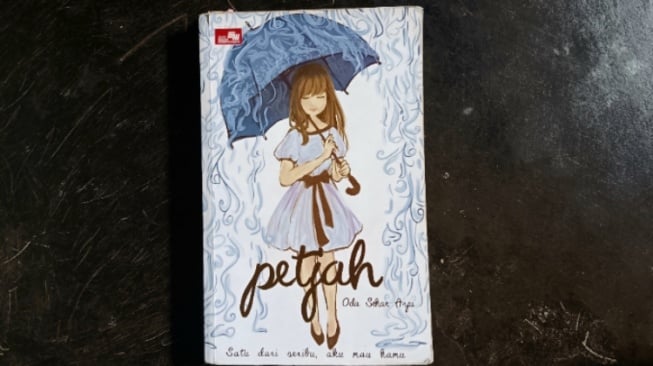 Ulasan Novel Petjah: Benang Takdir yang Membuka Luka di Masa Lalu