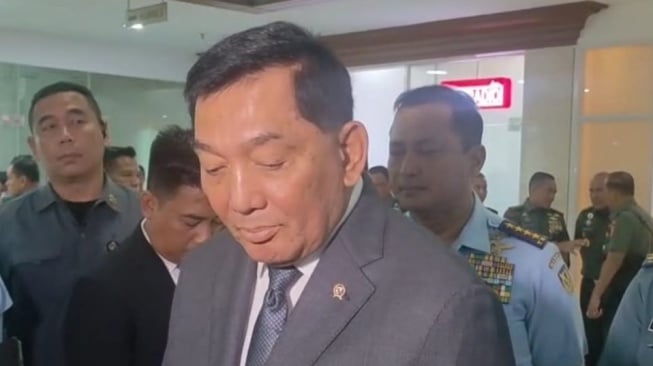Meski Disebut Kondusif, Menhan Pastikan TNI Tetap Jaga DPR dan Objek Vital Lainnya