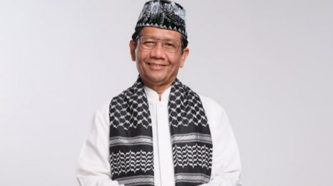 Netizen Serbu IG Mahfud MD: Doakan Jadi Menko Polkam dan Berantas Korupsi