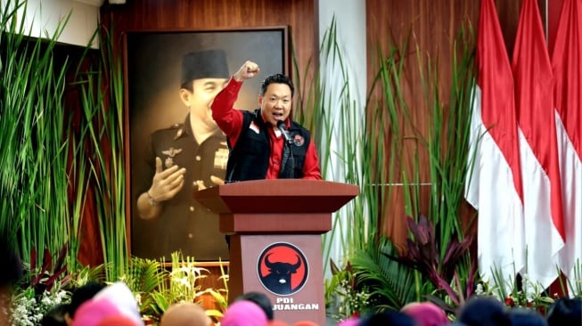Ketua DPP PDI Perjuangan (PDIP) Bidang Jaminan Sosial, Charles Honoris. (Foto Dok PDIP)