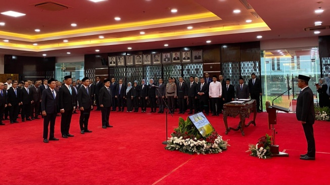 Jadi Sekjen Kementerian ESDM, Bahlil Beri Tugas Ahmad Erani Yustika Percepat Hilirasi Energi