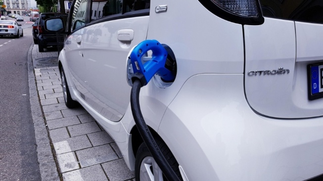 6 Hal Penting yang Wajib Dicek Sebelum Membeli Mobil Listrik Bekas