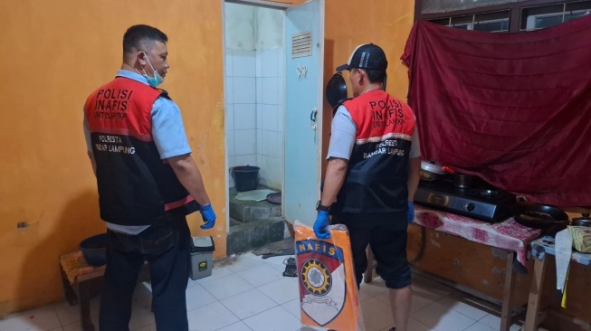 Nenek IS Ditemukan Tewas dengan Luka di Leher di Durian Payung: Polisi Periksa Anak dan Menantu