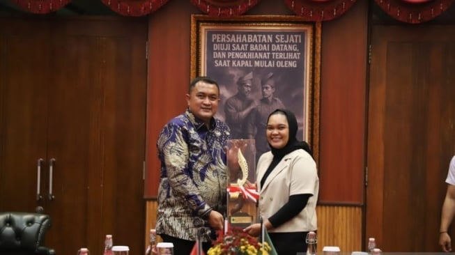 Kisah Haru dari Citeureup Bogor yang Mengguncang Panggung Internasional