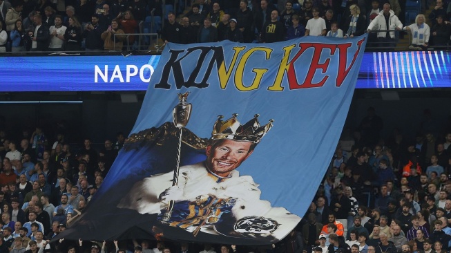 Phil Foden: Napoli Tim Menyebalkan, De Bruyne Tetap Raja Etihad [@HQwallp]