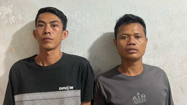 Polisi Bongkar Modus Lempar Bola Komplotan Copet di Halte TransJakarta, Begini Praktiknya!