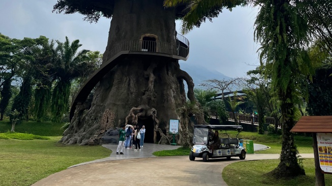 Enchanting Valley Puncak Bogor [Ist]