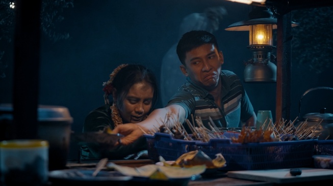 Salah satu adegan film Pesugihan Sate Gagak. [YouTube]