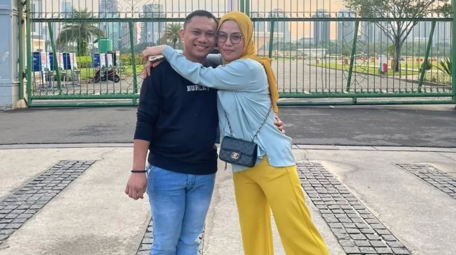 Siapa Istri Wahyudin Moridu? Anggota DPRD yang Viral Mau 'Rampok Uang Negara'