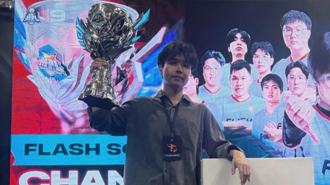 Bjorn Ong alias Coach Zeys [Instagram/bjornzeys]
