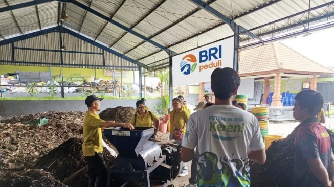 Dari Sampah ke Berkah: BRI Peduli Sulap TPS3R Jadi Sumber Inovasi dan Ekonomi Sirkular
