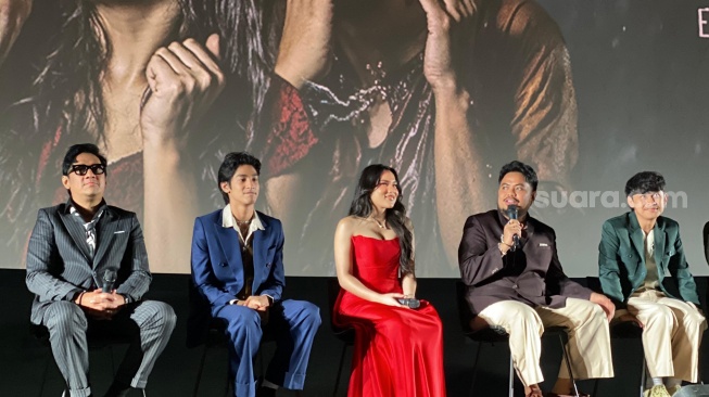Jadi Pemeran Utama Bareng Davina Karamoy di Film Kang Solah, Rigen Rakelna Deg-degan