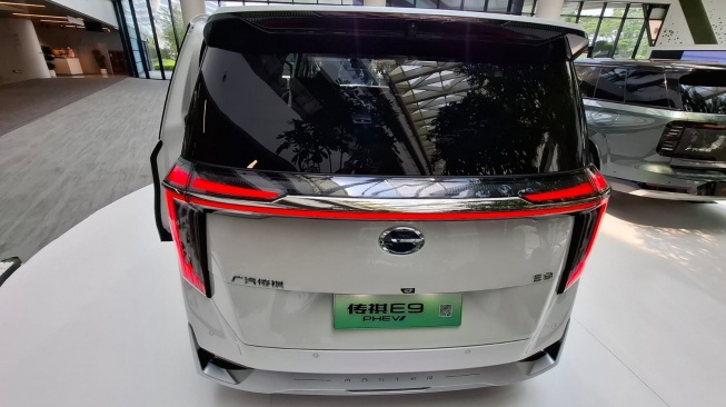 GAC AION E9 Calon Produk PHEV Tujuh Penumpang AION yang Akan Diboyong ke Indonesia. (Foto: SUARA.com/Manuel Jeghesta)
