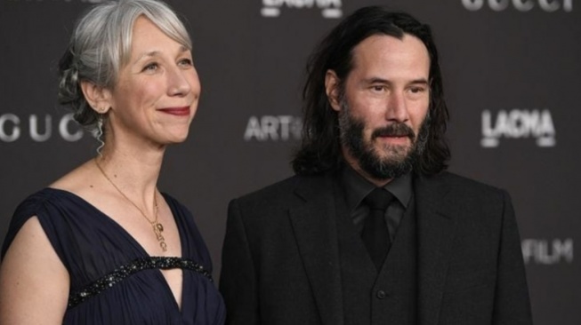 Keanu Reeves Dikabarkan Menikah Diam-diam dengan Alexandra Grant, Benarkah?