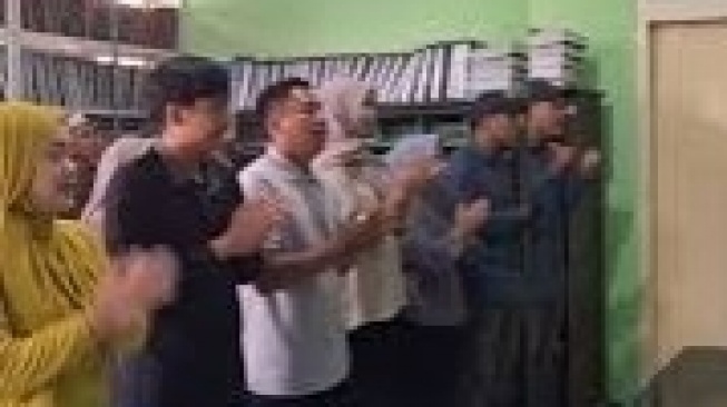 Apa Itu Tepuk Sakinah? Gaya Edukasi Calon Pengantin yang Viral di TikTok