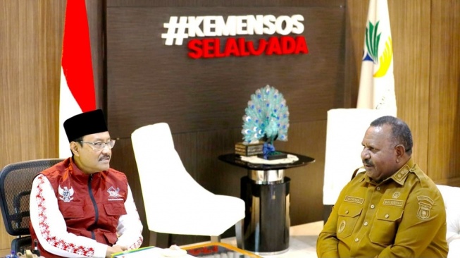 Konflik Yalimo Pecah Gegara Ucapan Rasis, Kemensos Siapkan Sembako dan 100 Babi untuk Pesta Damai