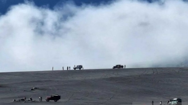 2 Pintu Masuk Gunung Bromo Ditutup Total, Ini Alasannya!