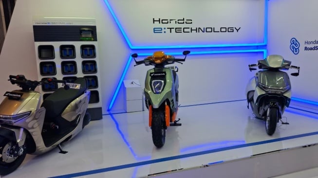 Jajaran Produk Unggulan Astra Honda Motor yang Dipamerkan di IMOS 2025. (Foto: SUARA.com/Michele Alessandra)