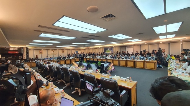 Peringati Hari Tani, DPR Gelar Audiensi Reforma Agraria Bersama Petani dan Menteri