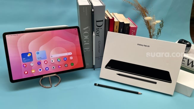 Tablet Samsung Galaxy S11 yang resmi dikenalkan ke Indonesia pada Rabu (24/9/2025). [Suara.com/Dicky Prastya]