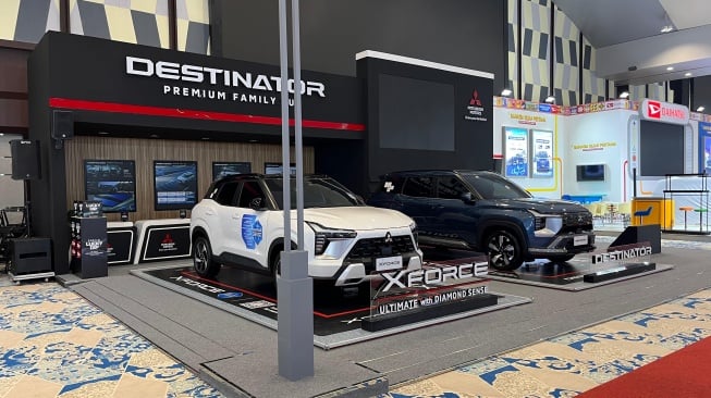 Mitsubishi Destinator dan Xforce Ultimate DS jadi bintang di GIIAS Semarang 2025. (Foto: MMKSI)