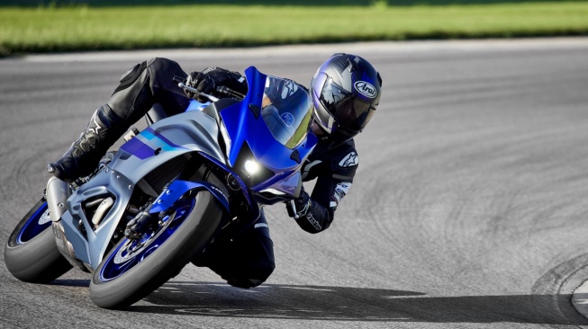 Yamaha R7. (Yamaha EU)