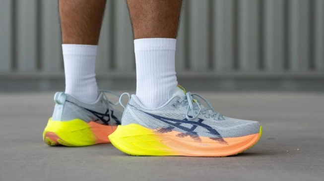 Asics Superblast 2