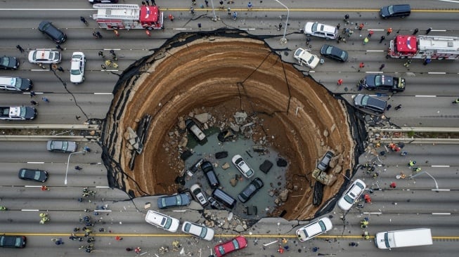 7 Misteri Sinkhole di Dunia, Indonesia Pernah Mengalami Sebelum Bangkok