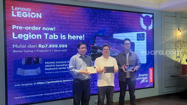 Tablet gaming Lenovo Legion Tab Gen 3 yang dikenalkan ke Indonesia pada Kamis (25/9/2025). [Suara.com/Dicky Prastya]