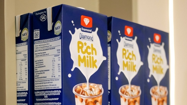 Emiten produsen Susu dan Es Krim PT Diamond Food Indonesia Tbk. [DMND].