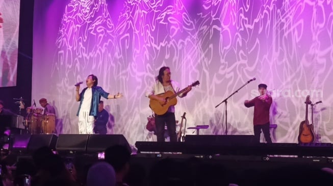 Obati Kerinduan, KLa Project Bawa Kembali Panggung KLakustik di Konser Bareng Air Supply