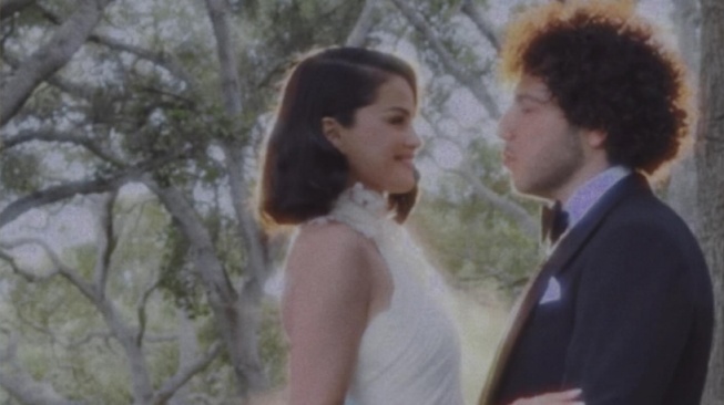 Selena Gomez dan Benny Blanco Resmi Menikah