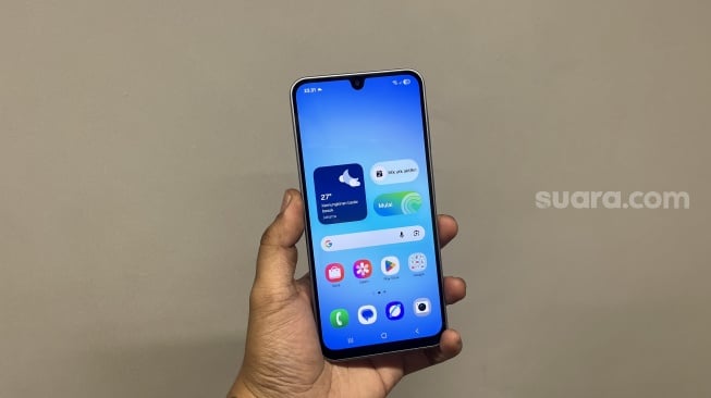 Review Samsung Galaxy A17 5G. [Suara.com/Dicky Prastya]
