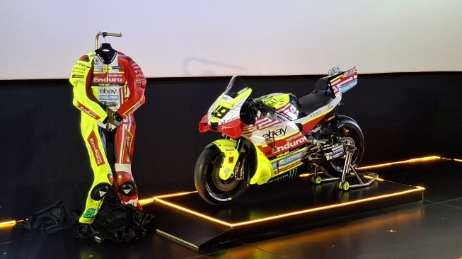 Motor Edisi Khusus Tim MotoGP Pertamina Enduro VR46 Racing dengan Sentuhan Livery Batik Sambut Race di Pertamina Mandalika International Circuit 3-6 Oktober 2025. (Foto: SUARA.com/Michele Alessandra)